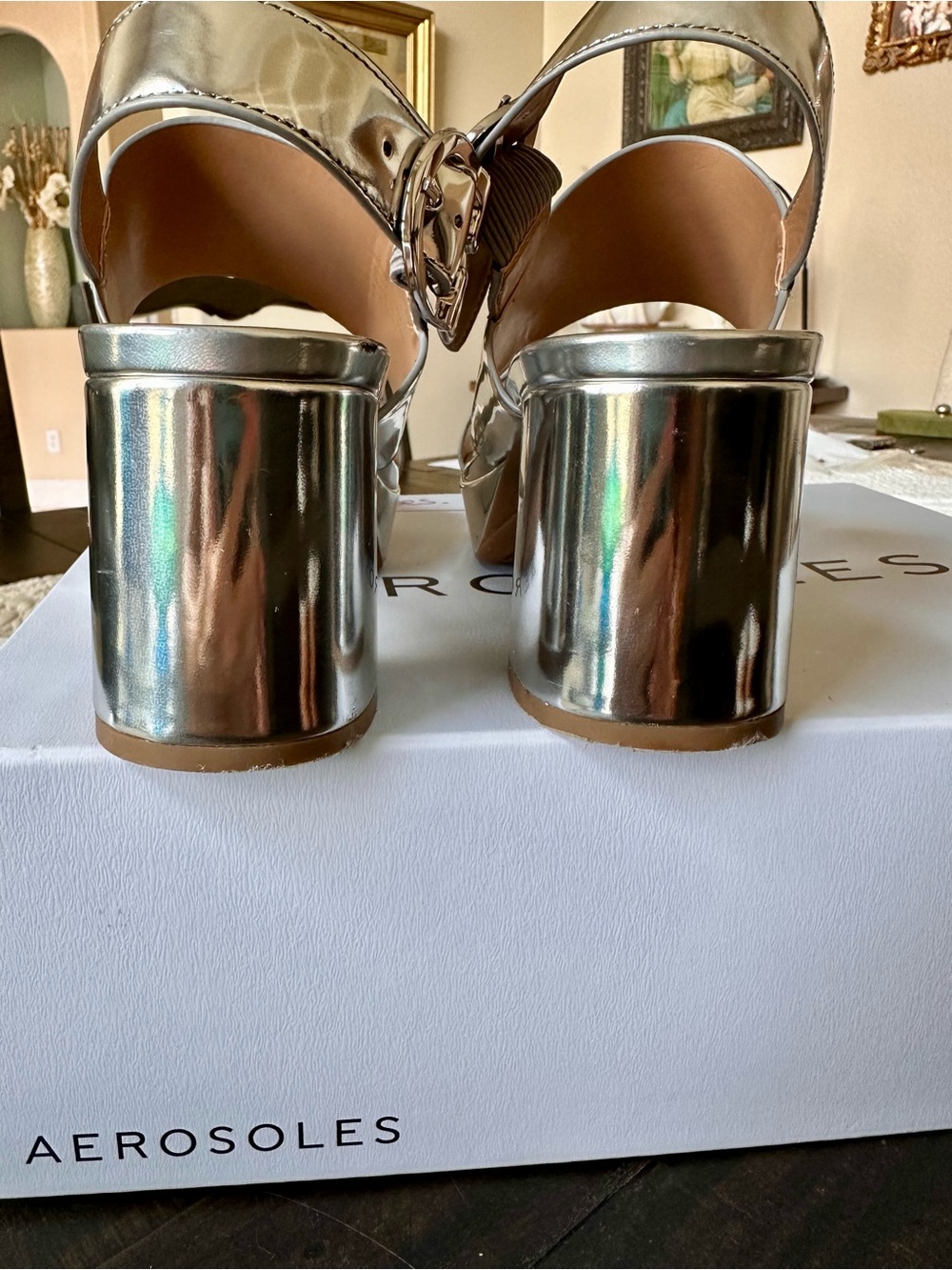 AEROSOLES Metallic SILVER Wide-Strap Slingback Platform Sandals. Worn once 8.5 - Picture 11 of 15